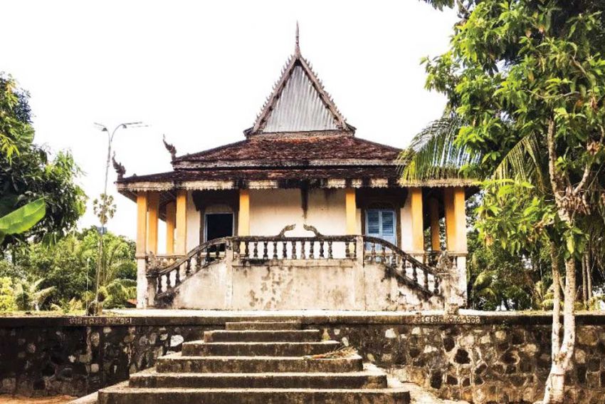 Tum Pek Pagoda